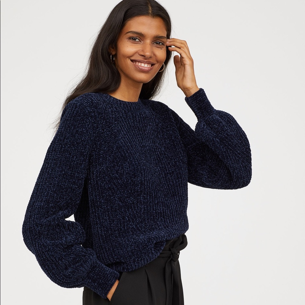 H&M Black Chenille Sweater With Cuff Sleeves